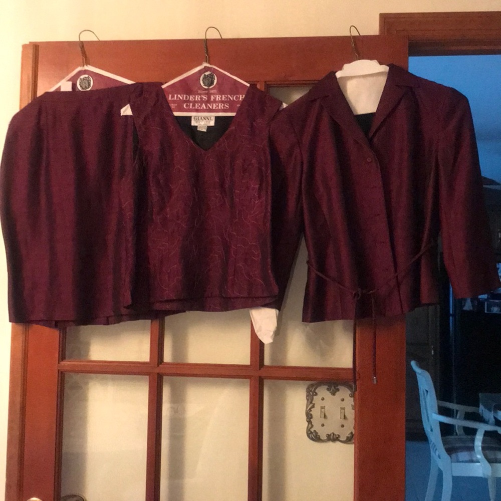 Women’s 3 Piece Suit